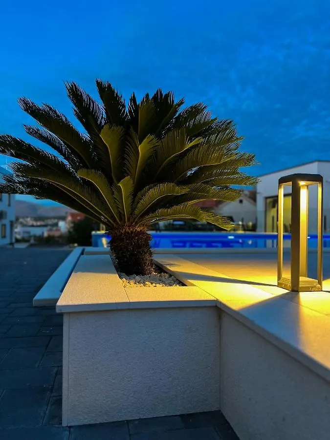 Holiday Luxury Resort Sundance تروغير