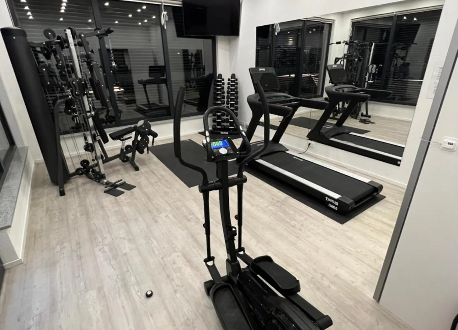 Holiday Luxury Resort Sundance تروغير